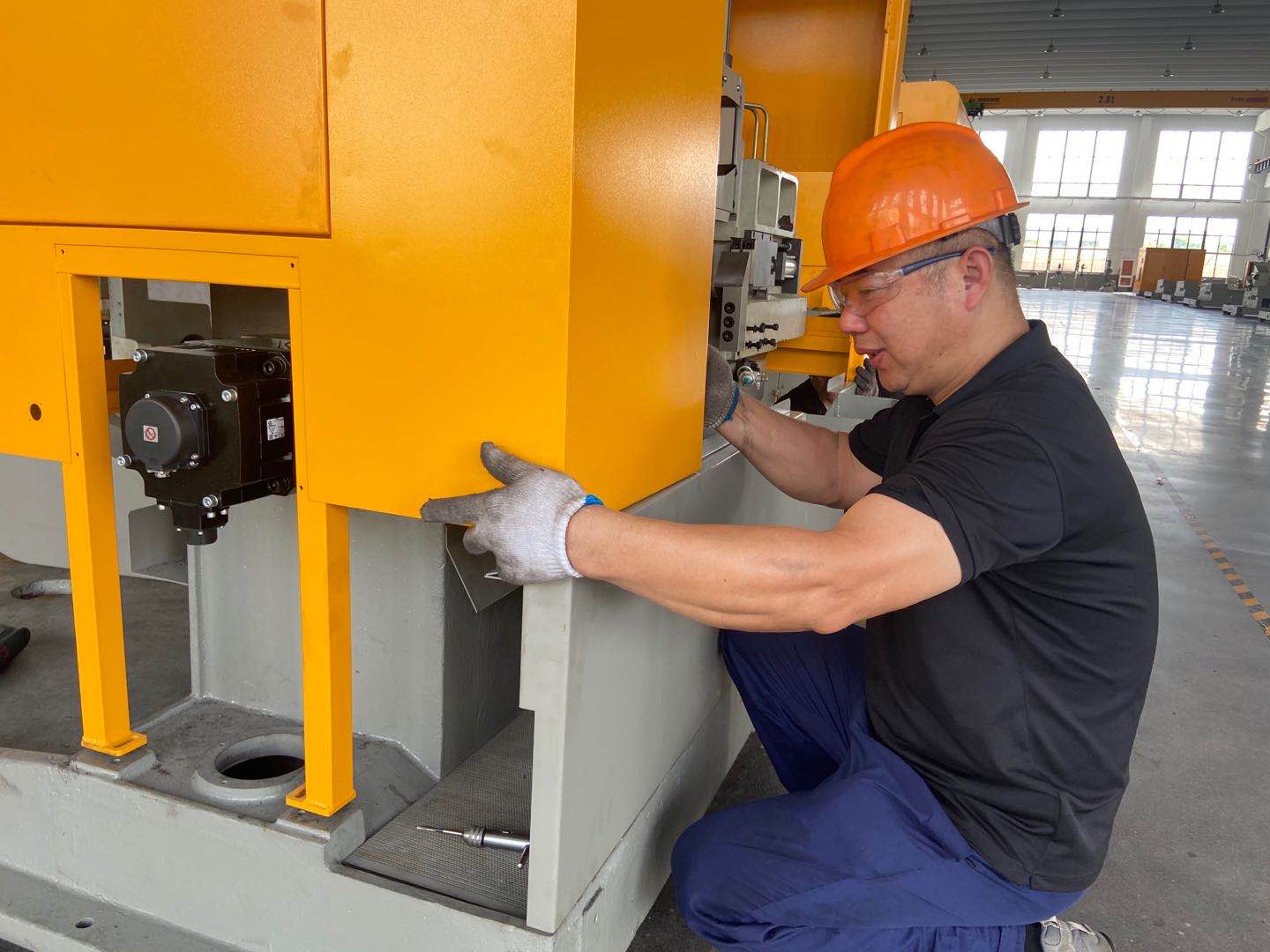 Technical Commoda and Application Areas of automatic Saw Machines